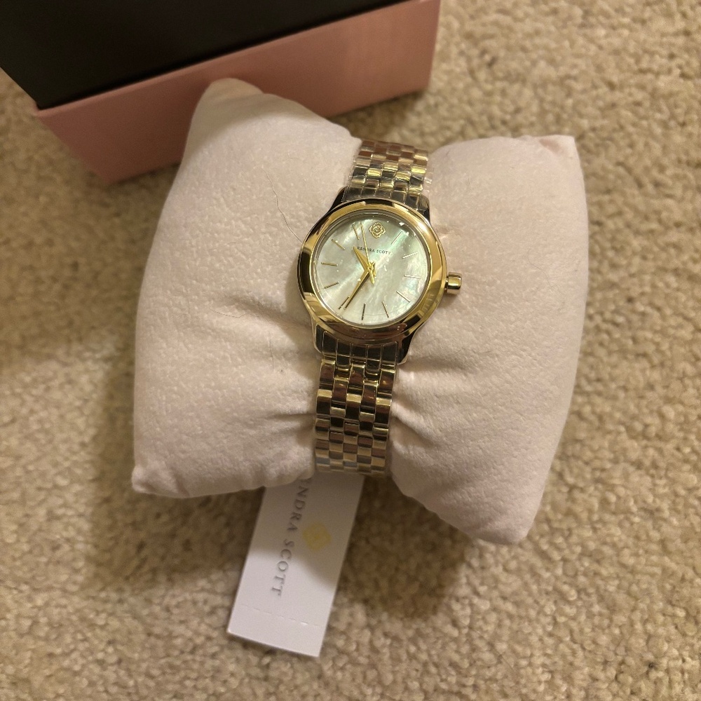 NWT Kendra Scott Alex Three Hand Gold Tone Stainless Steel Bracelet Watch